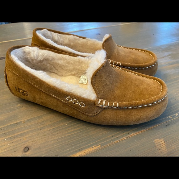 UGG Shoes - UGG Ansley Slippers
